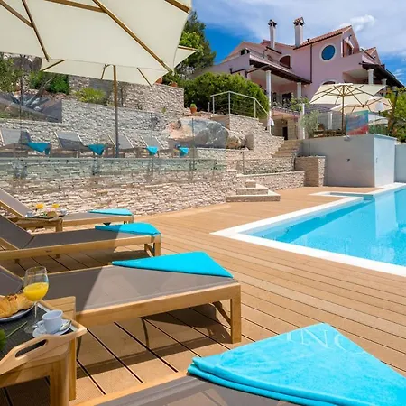 Hvar Sleeps 14 Pool Air Con Wifi 빌라